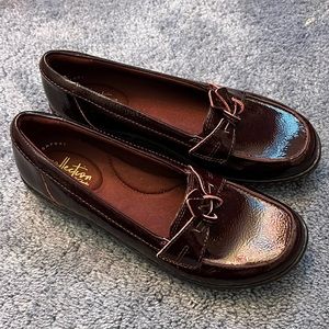 New Clark’s Ashland bubble burgundy patent loafers